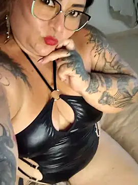 Snapshot of secretcleo chatting on July 20, 2026, 4:31 pm secretcleo online show from July 20, 2026, 4:31 pm