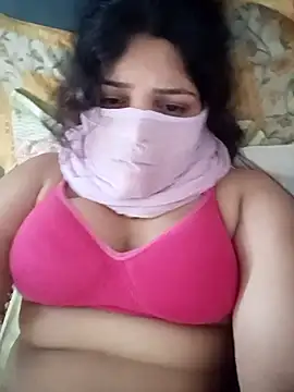 Snapshot of mihika786 chatting on July 22, 2026, 8:39 am mihika786 online show from July 22, 2026, 8:39 am