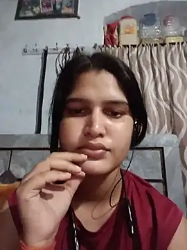 Snapshot of Rmee987 chatting on July 19, 2026, 12:20 pm Rmee987 online show from July 19, 2026, 12:20 pm