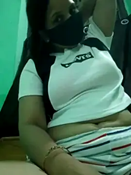 Snapshot of Tanishka67 chatting on July 20, 2026, 3:25 pm Tanishka67 online show from July 20, 2026, 3:25 pm