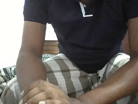 Snapshot of Badboysl9 chatting on July 20, 2026, 7:55 am Badboysl9 online show from July 20, 2026, 7:55 am