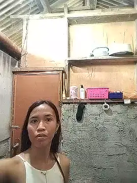 Snapshot of ShyOne1724 chatting on July 21, 2026, 3:42 am ShyOne1724 online show from July 21, 2026, 3:42 am