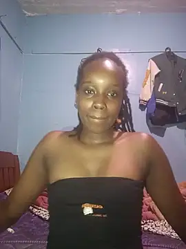 Snapshot of Phanyste chatting on July 22, 2026, 2:53 pm Phanyste online show from July 22, 2026, 2:53 pm