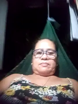 Snapshot of che_merly20 chatting on July 31, 2026, 7:35 pm che merly20 online show from July 31, 2026, 7:35 pm