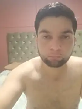 Snapshot of AndyRh17 chatting on July 26, 2026, 9:27 am AndyRh17 online show from July 26, 2026, 9:27 am
