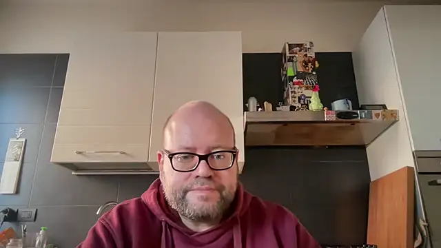 theitalianbear online show from December 9, 2024, 1:55 pm