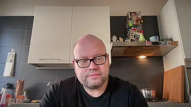 theitalianbear online show from December 29, 2024, 12:23 pm