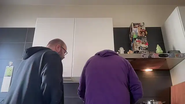 theitalianbear online show from March 15, 2026, 12:33 pm