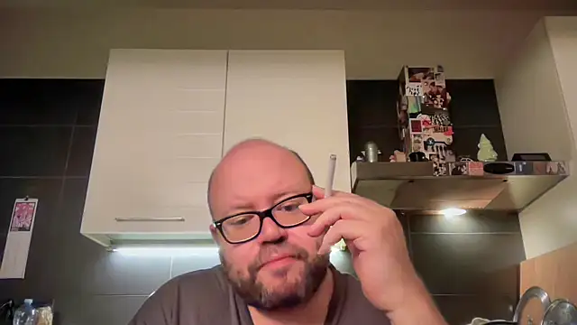 theitalianbear online show from April 15, 2026, 12:39 am