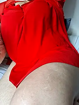 Snapshot of AMINA_LUX chatting on July 28, 2026, 4:50 pm AMINA LUX online show from July 28, 2026, 4:50 pm