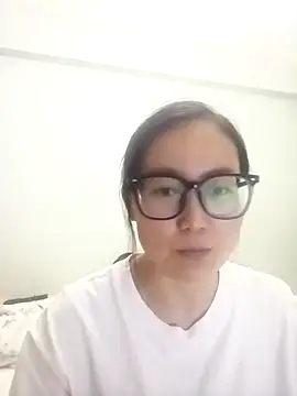 Snapshot of chenmu00 chatting on August 1, 2026, 1:32 pm chenmu00 online show from August 1, 2026, 1:32 pm