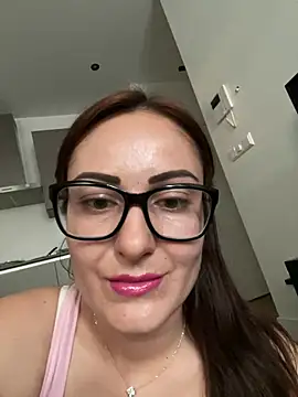 cutekittie123456 online show from August 9, 2026, 6:57 pm