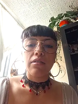 Snapshot of Cute_hollywood1 chatting on July 29, 2026, 5:33 pm Cute hollywood1 online show from July 29, 2026, 5:33 pm