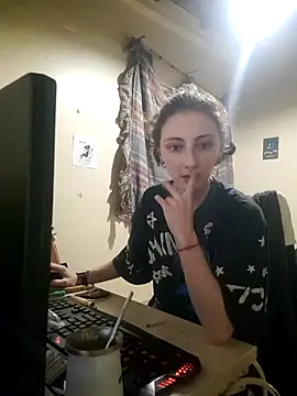 Snapshot of astrid20261 chatting on July 31, 2026, 4:12 am astrid20261 online show from July 31, 2026, 4:12 am