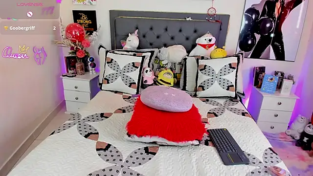 Snapshot of sticksex_candy chatting on April 29, 2026, 7:20 pm sticksex candy online show from April 29, 2026, 7:20 pm