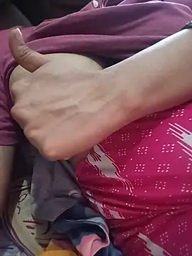 Snapshot of Deepali- chatting on July 29, 2026, 1:09 pm Deepali- online show from July 29, 2026, 1:09 pm
