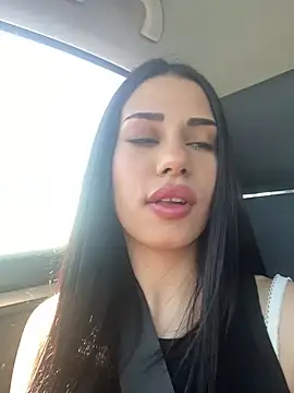 EllaBubbless online show from August 1, 2026, 10:25 am