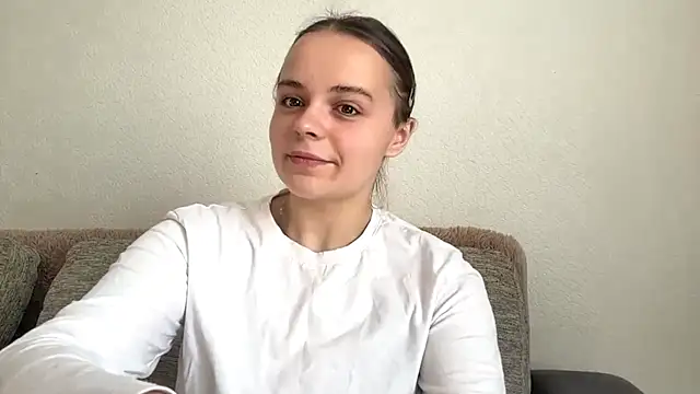 Snapshot of LorileeKaliszewski chatting on August 9, 2026, 11:59 am LorileeKaliszewski online show from August 9, 2026, 11:59 am