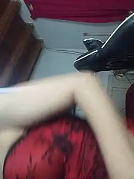 Snapshot of BrennWolf chatting on August 9, 2026, 10:04 pm BrennWolf online show from August 9, 2026, 10:04 pm
