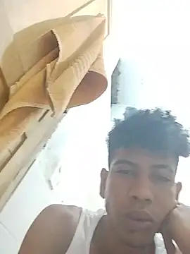 Snapshot of jorvinRomero chatting on August 4, 2026, 4:53 pm jorvinRomero online show from August 4, 2026, 4:53 pm