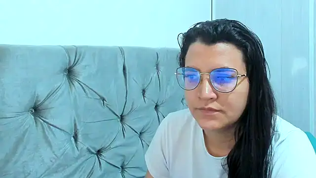 MARILYN GARCIA online show from January 19, 2025, 5:39 pm