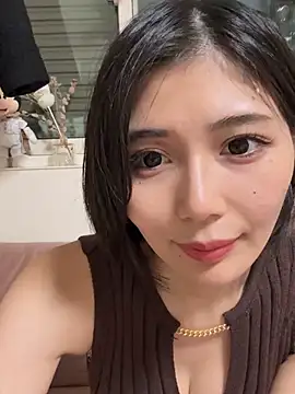 Snapshot of Inori0512 chatting on August 9, 2026, 1:05 pm Inori0512 online show from August 9, 2026, 1:05 pm