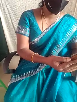 Snapshot of Tamil_Roja88 chatting on August 6, 2026, 5:42 am Tamil Roja88 online show from August 6, 2026, 5:42 am