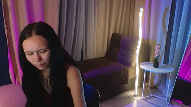 Snapshot of kira_bliss chatting on August 7, 2026, 1:51 am kira bliss online show from August 7, 2026, 1:51 am