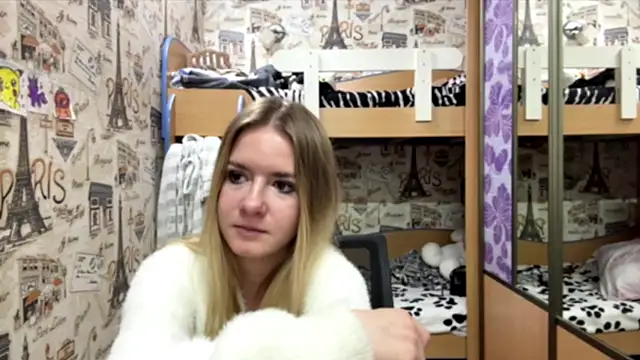 Snapshot of babycuteshy chatting on August 8, 2026, 10:01 pm babycuteshy online show from August 8, 2026, 10:01 pm