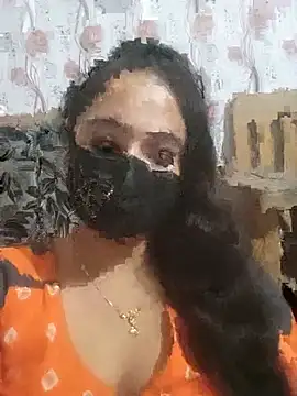 Snapshot of Ruhi-27 chatting on August 7, 2026, 6:43 pm Ruhi-27 online show from August 7, 2026, 6:43 pm