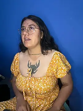 Snapshot of Mailly-Gabby_ chatting on August 8, 2026, 8:00 pm Mailly-Gabby online show from August 8, 2026, 8:00 pm