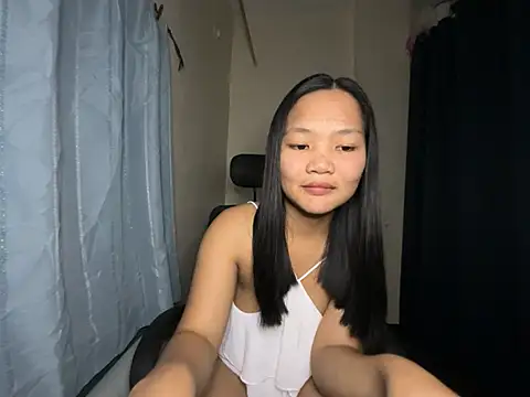 Snapshot of Lovely_Mae25xx chatting on August 7, 2026, 9:00 am Lovely Mae25xx online show from August 7, 2026, 9:00 am