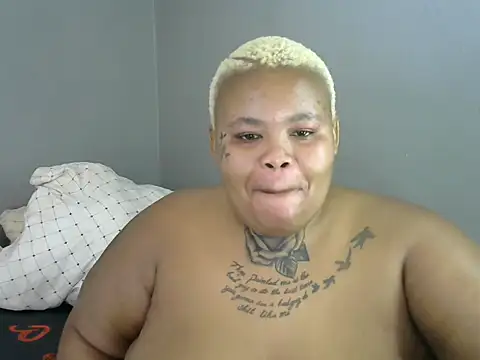 Snapshot of Taraj_thee_thick chatting on August 8, 2026, 8:05 am Taraj thee thick online show from August 8, 2026, 8:05 am