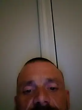 Snapshot of danny1111sa chatting on August 10, 2026, 1:42 am danny1111sa online show from August 10, 2026, 1:42 am