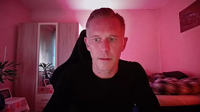 slaveboy2016xh online show from October 16, 2025, 3:57 pm