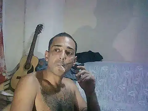 latinound online show from August 7, 2026, 8:55 pm