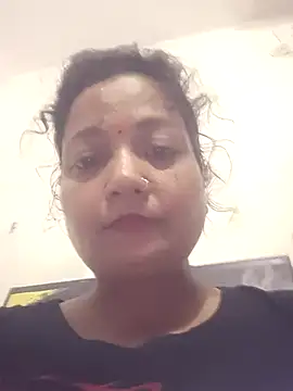 Snapshot of Aditibeauty42 chatting on August 8, 2026, 9:11 am Aditibeauty42 online show from August 8, 2026, 9:11 am