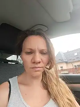 Snapshot of pornsara25 chatting on August 8, 2026, 1:02 pm pornsara25 online show from August 8, 2026, 1:02 pm