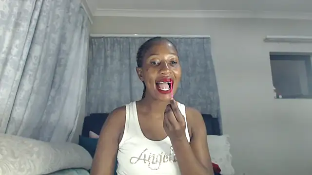 leanna23 online show from March 1, 2026, 2:13 am