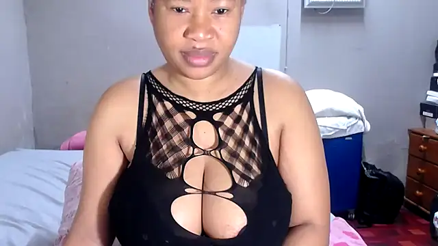 Snapshot of BigAreola26 chatting on June 18, 2026, 5:08 am BigAreola26 online show from June 18, 2026, 5:08 am