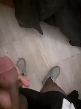 Demillvan online show from February 10, 2025, 11:04 am