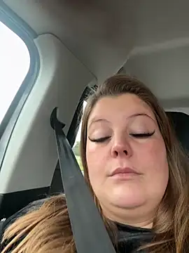 Snapshot of BootyLola chatting on November 14, 2025, 10:58 am BootyLola online show from November 14, 2025, 10:58 am