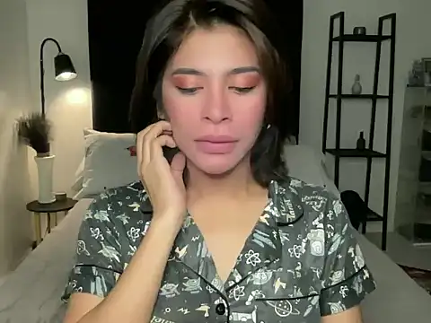 your bianca69 online show from February 17, 2025, 11:53 pm