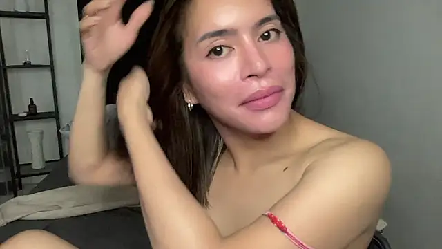 your bianca69 online show from April 14, 2026, 1:00 am