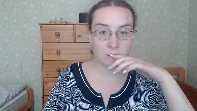 Smart Rose online show from March 2, 2025, 11:39 am