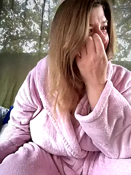 Natali UA online show from October 17, 2025, 5:54 am