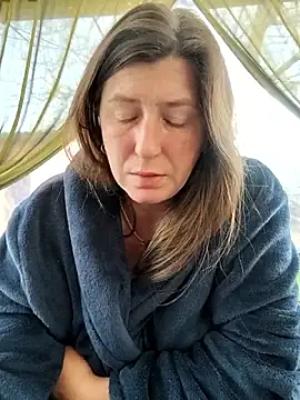 Natali UA online show from April 6, 2026, 6:14 am