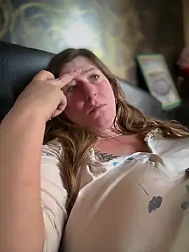 Natali UA online show from April 13, 2026, 8:09 am