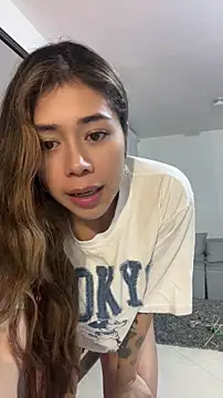 Snapshot of aimi_art1 chatting on May 30, 2026, 1:25 am aimi art1 online show from May 30, 2026, 1:25 am