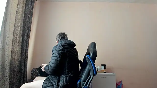 SanFrantsisko online show from February 23, 2026, 10:01 am